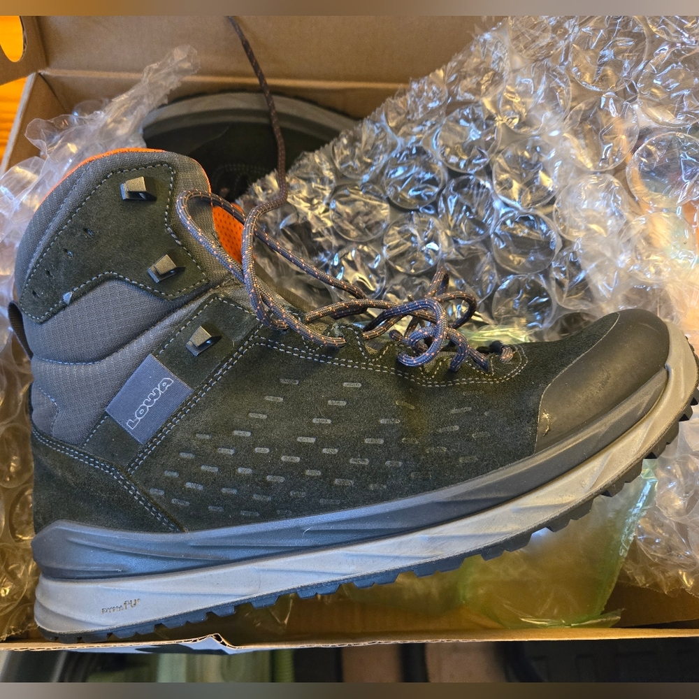 Lowa Malta Gtx Mid Hiking Boots, Outdoor Footwear